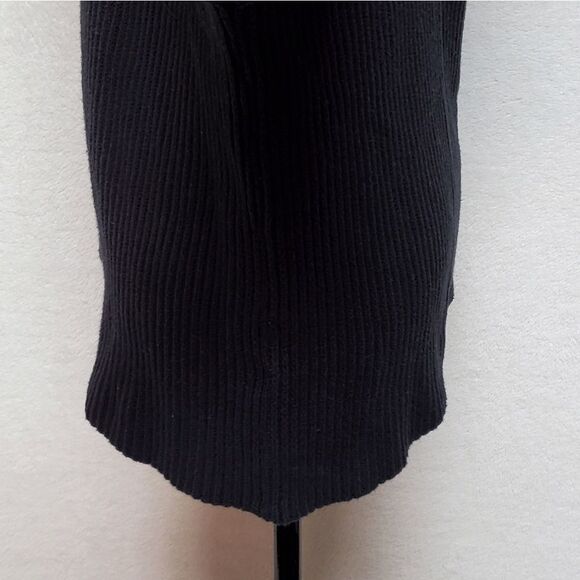 FREE People Downtown Black Dolman Sleeve Asymmetrical Ribbed Knit Sweater Medium - Picture 9 of 14